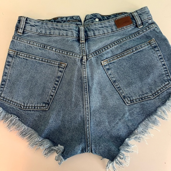 Subdued Denim Shorts - Picture 2 of 3